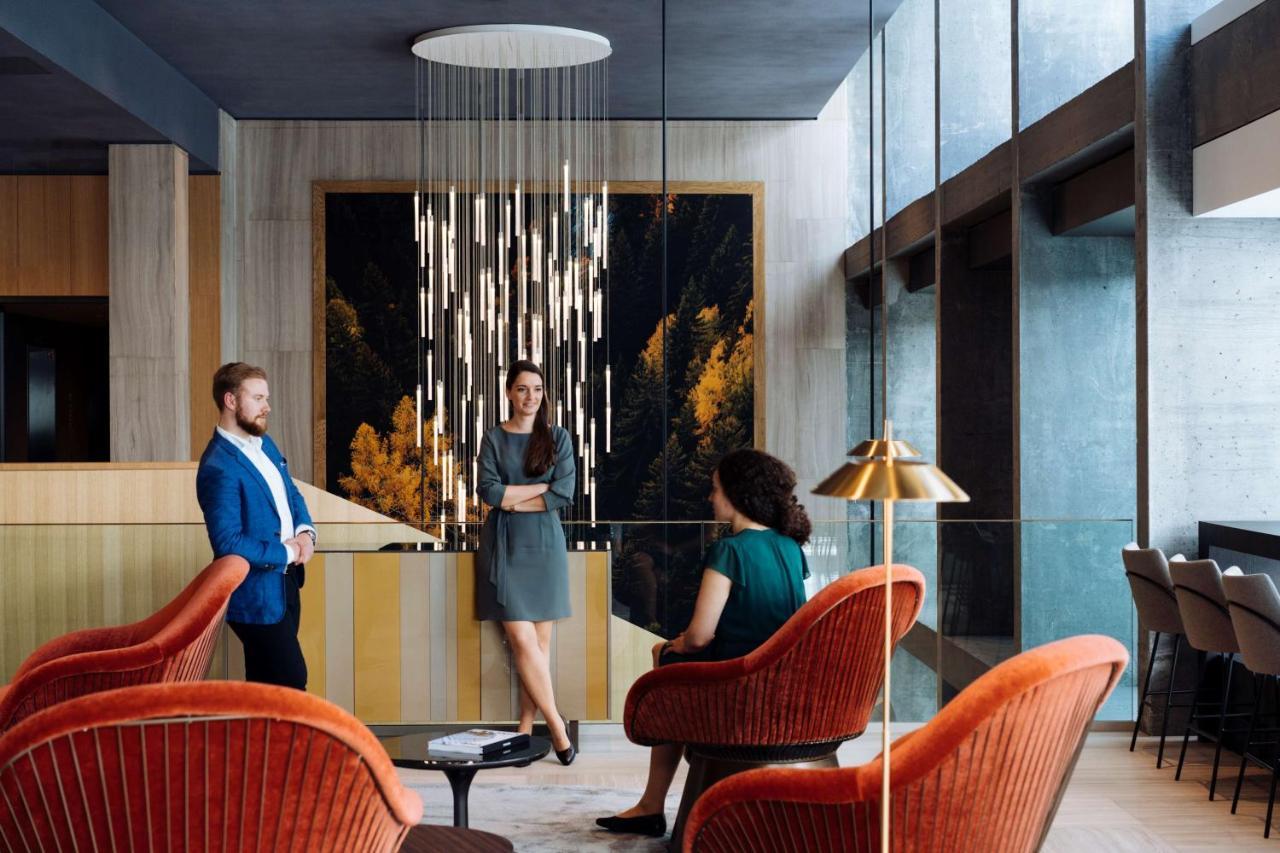ไฮแอท รีเจนซี ซูริคแอร์พอร์ต เซอร์เคิล Hotel โคลเธ่น ภายนอก รูปภาพ
