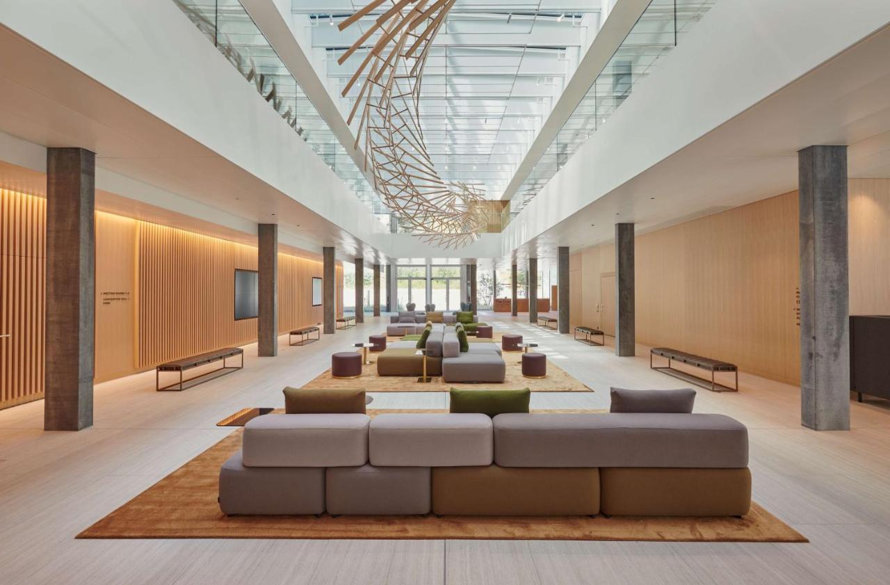 ไฮแอท รีเจนซี ซูริคแอร์พอร์ต เซอร์เคิล Hotel โคลเธ่น ภายนอก รูปภาพ